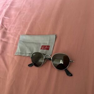 Baby Toddler Ray-Ban Round Sunglasses with Black Frames